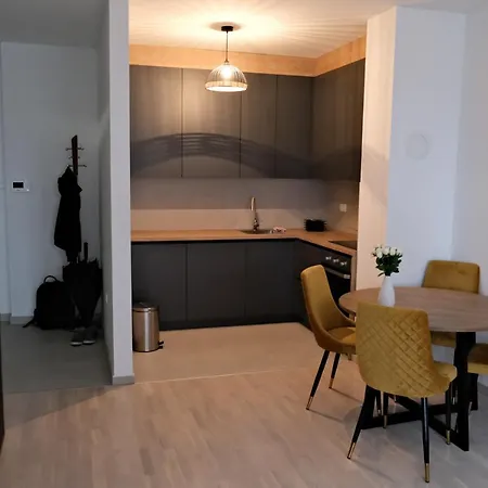 Ana Apartment *
